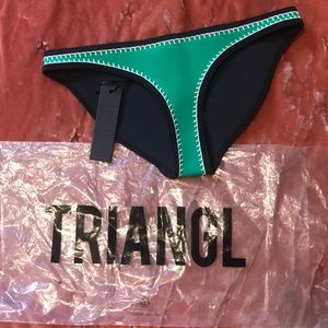 Triangle swim bottom